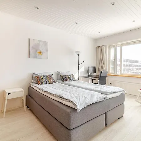 아파트 Helsinki, Private Free Parking, Super Easy To Centre And Airport *