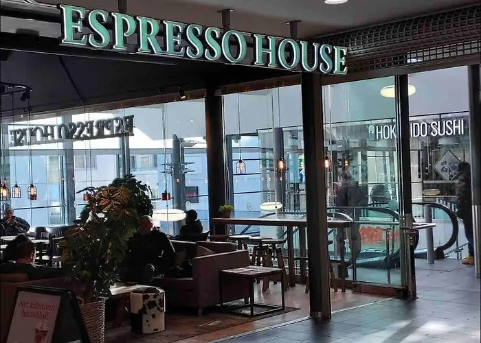 Helsinki, Private Free Parking, Super Easy To Centre And Airport 赫尔辛基